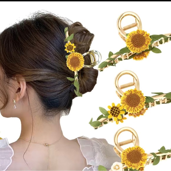 NIB Sunflower Hair Claw Clip - Picture 2 of 6